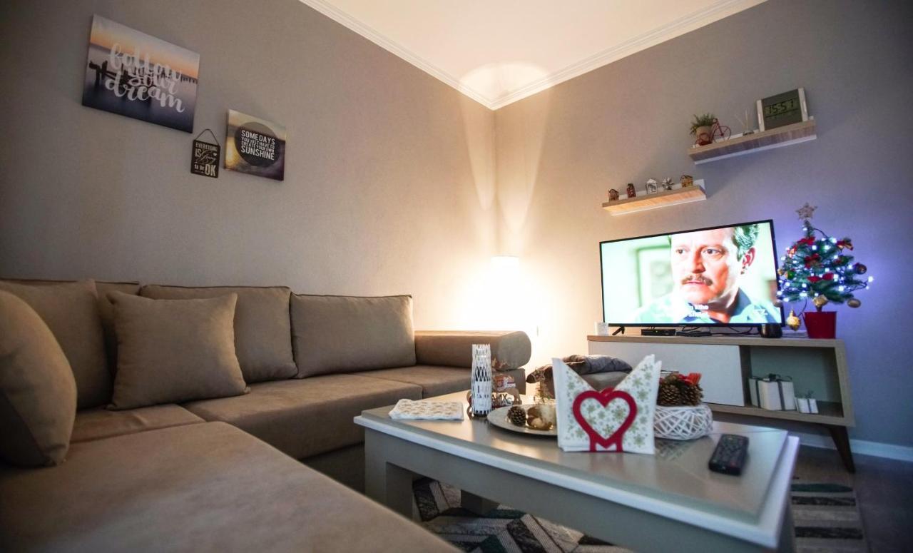 Elite Apartments Korce Buitenkant foto